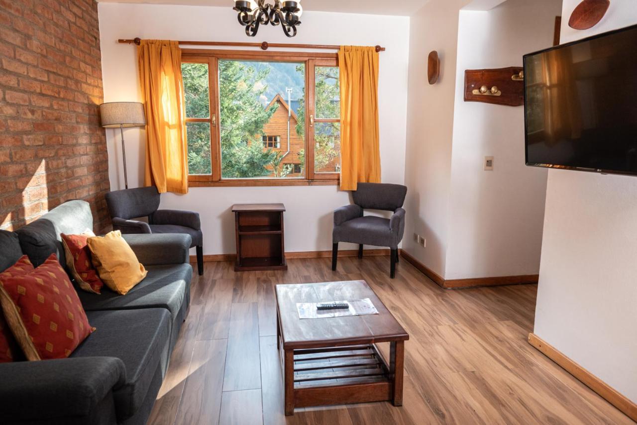 El Viejo Nogal Aparthotel San Martin de los Andes Exterior photo