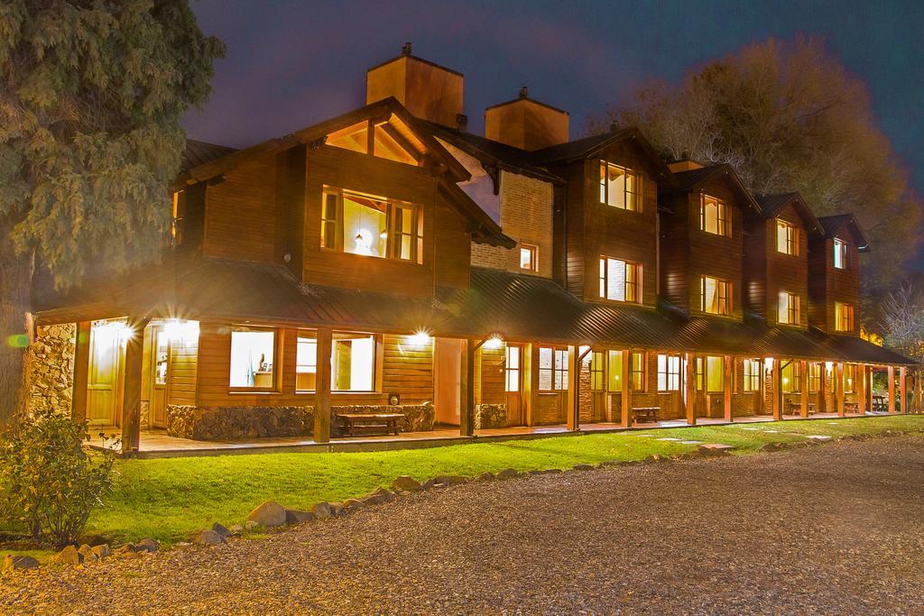 El Viejo Nogal Aparthotel San Martin de los Andes Exterior photo