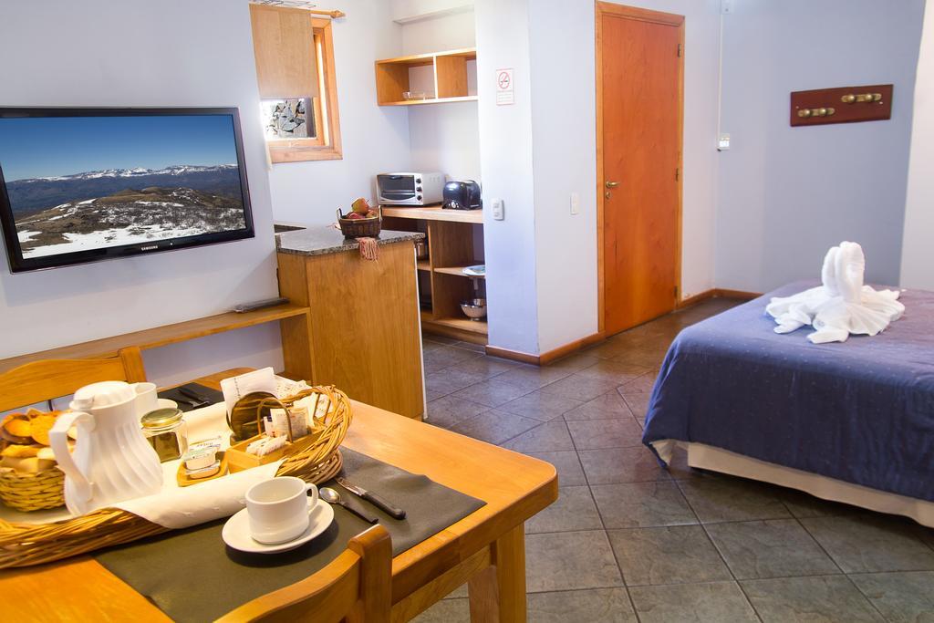 El Viejo Nogal Aparthotel San Martin de los Andes Exterior photo